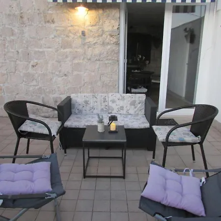 Pjaca Apartment *